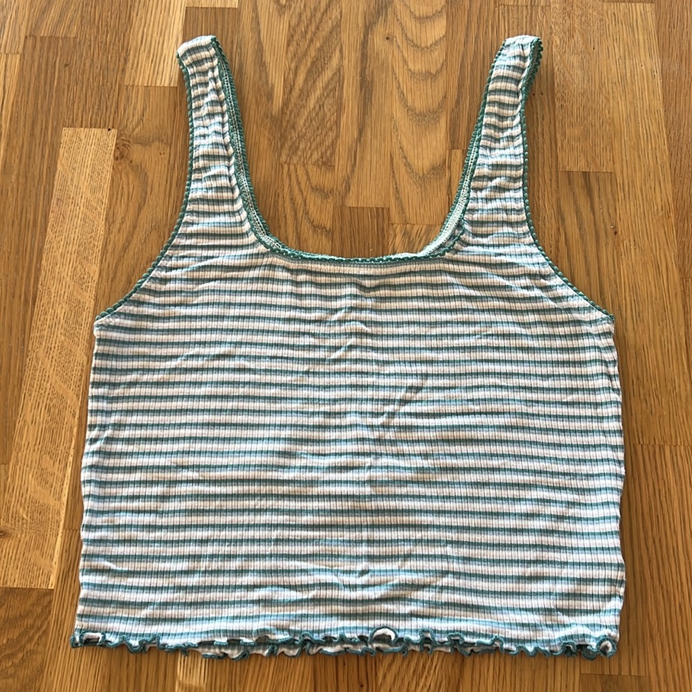 American Eagle cropped tank top